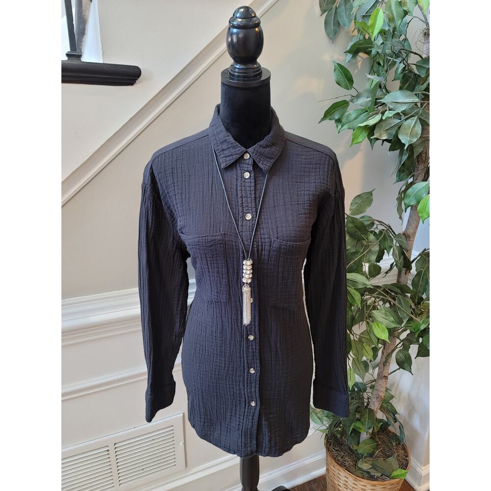 H&M Blouse Women’s Size Medium Black Button Up Shirt Long Sleeve Casual Top